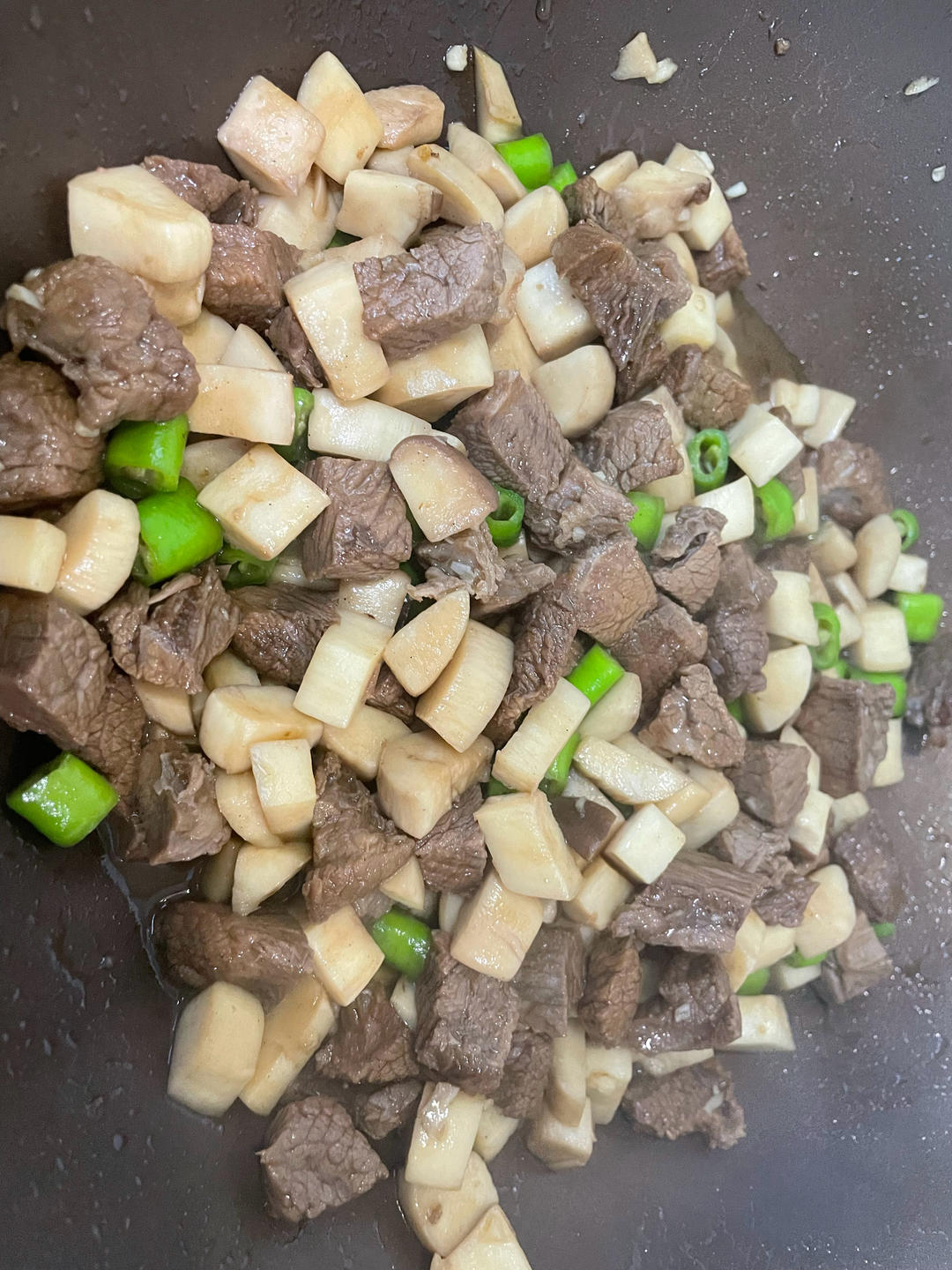 黑椒杏鲍菇牛肉粒