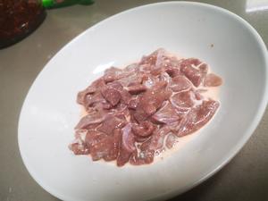 家常菜👉炒猪肝的做法 步骤1