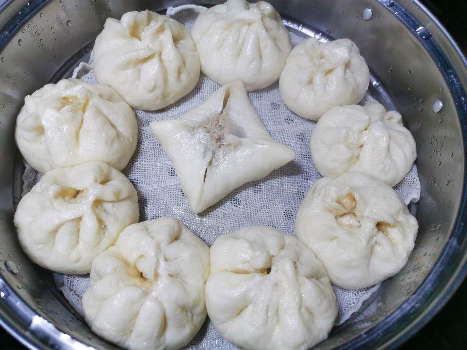 鲜肉包子