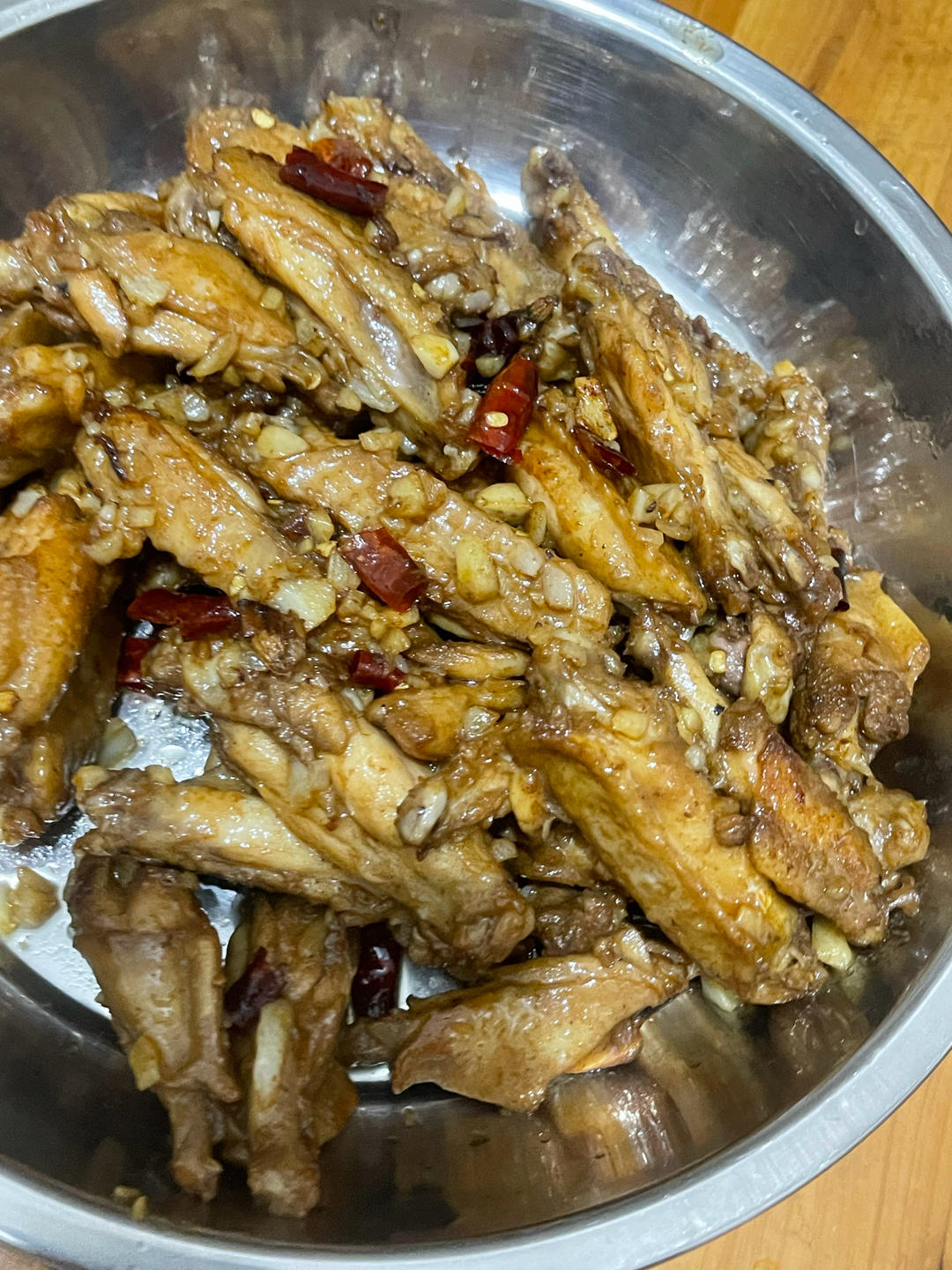蒜香鸡翅，这才是鸡翅最好吃的做法