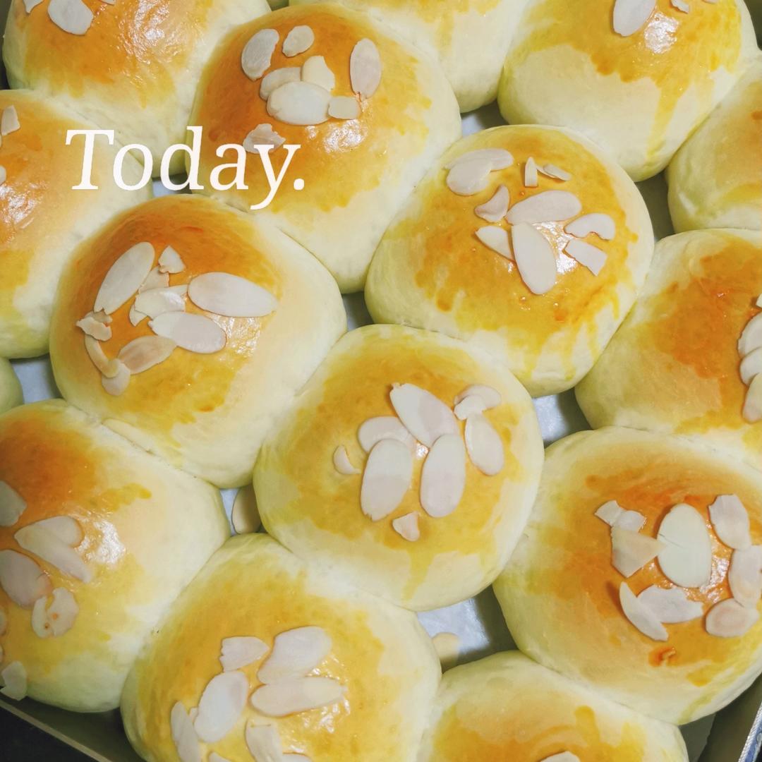 超软牛奶餐包，此配方超软不甜易出膜，放一礼拜不变硬