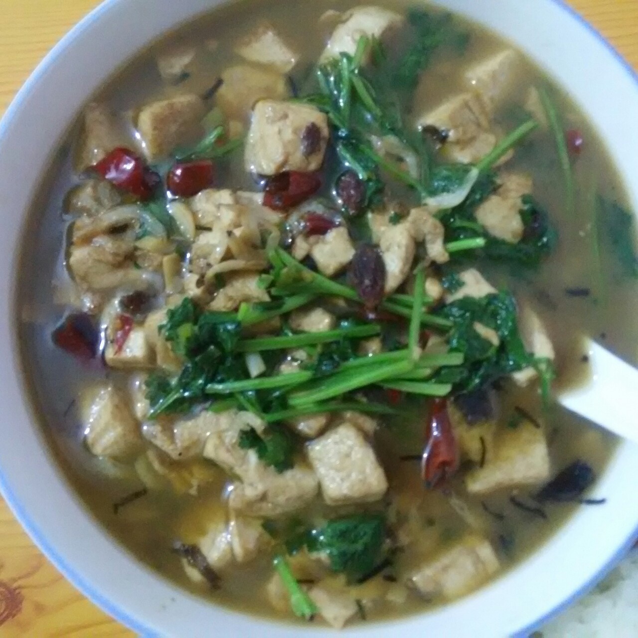 虾皮肉末焖豆腐