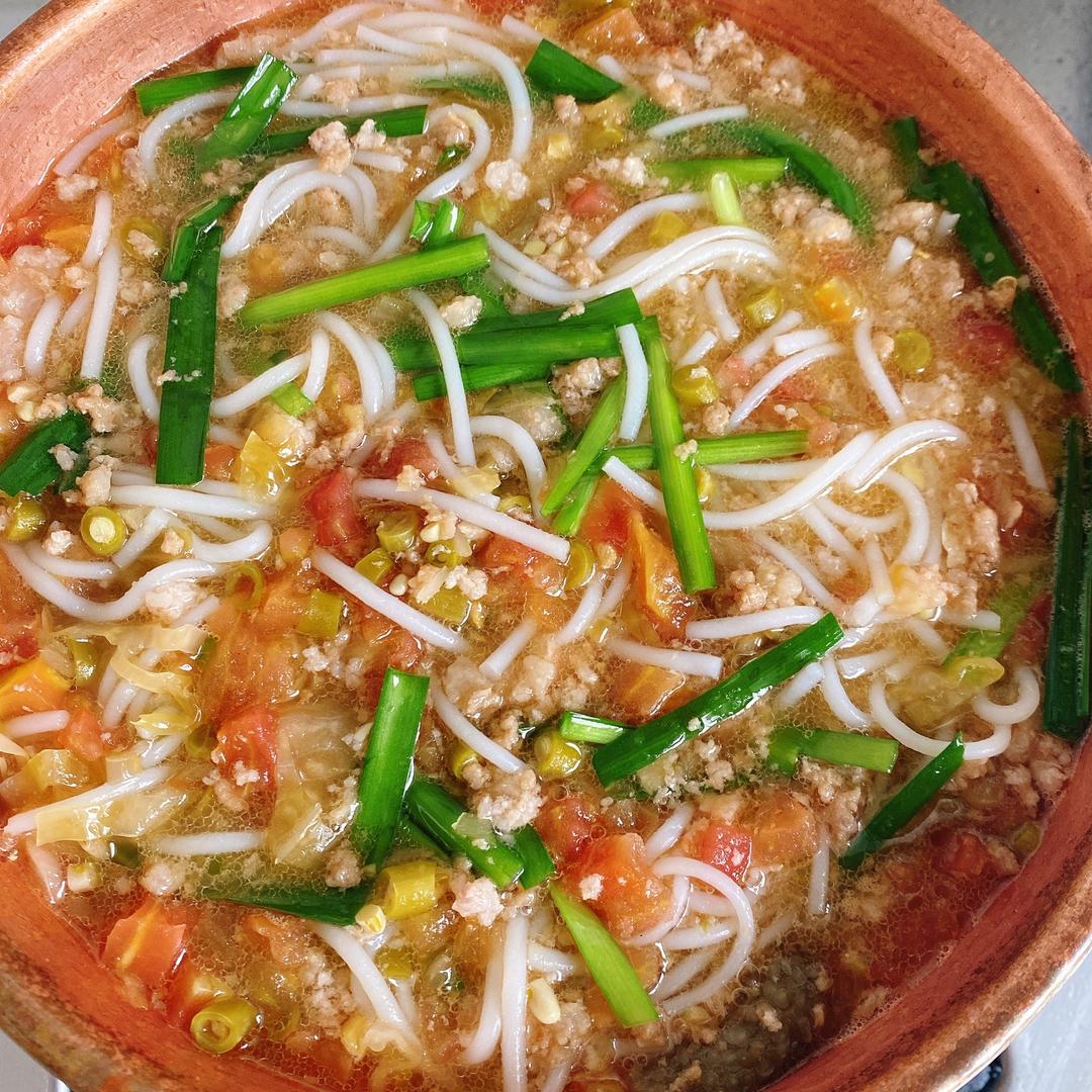 云南小锅米线的做法