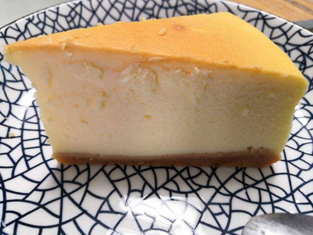 口感细腻浓郁的重芝士蛋糕，新手0失败（8寸）