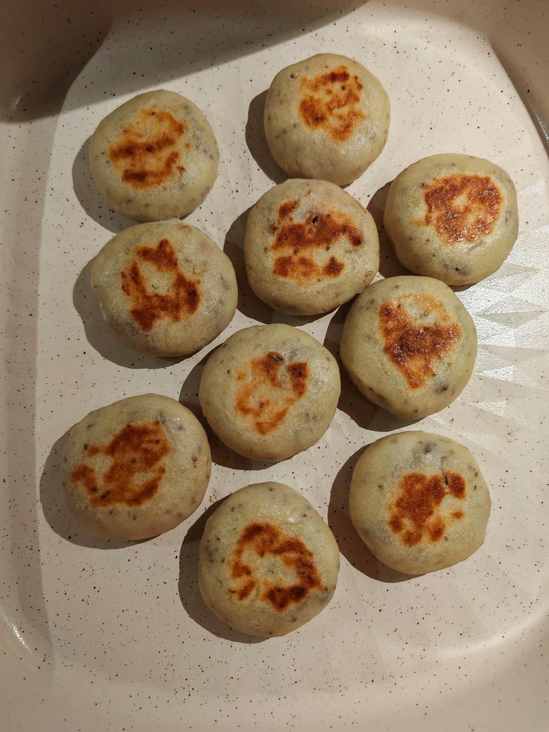 老少皆宜的红薯饼！软糯香甜哦！