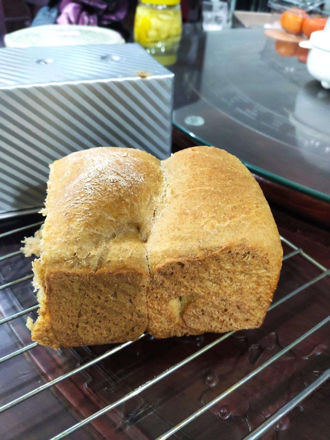 双种芝麻全麦吐司 100%全麦 烫种+波兰种