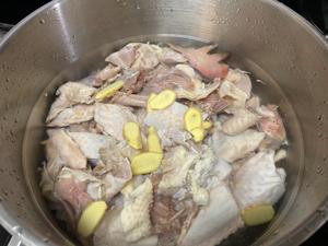 竹笋烧鸡的做法 步骤1