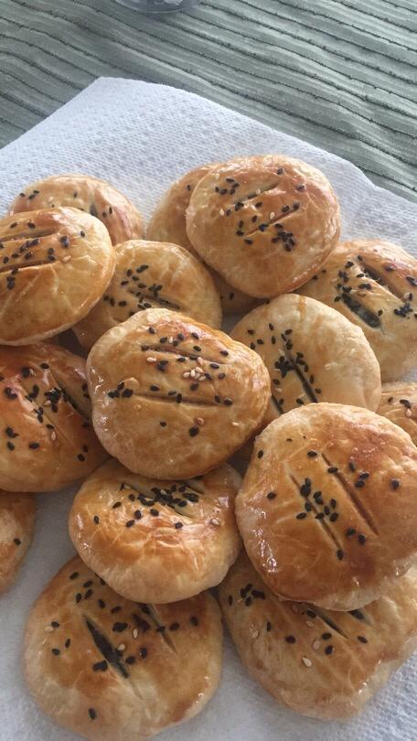 老婆饼呀真呀么真好吃！