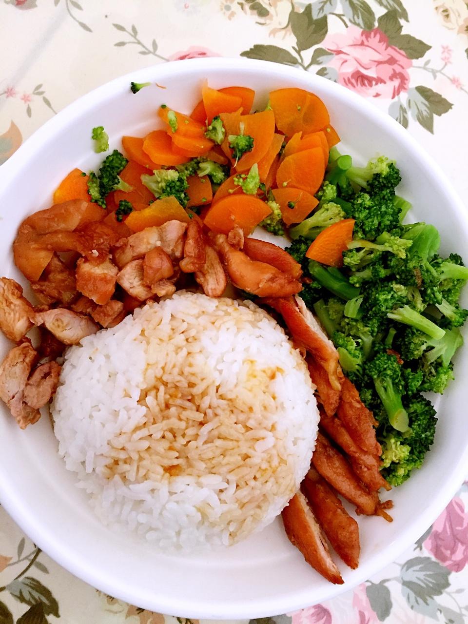 日式照烧鸡排饭