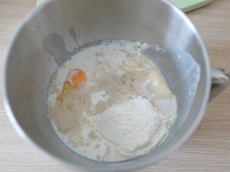 纯奶手撕吐司的做法 步骤1