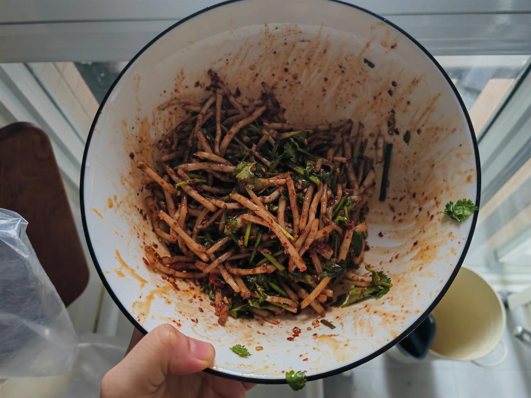 正宗川味凉拌折耳根