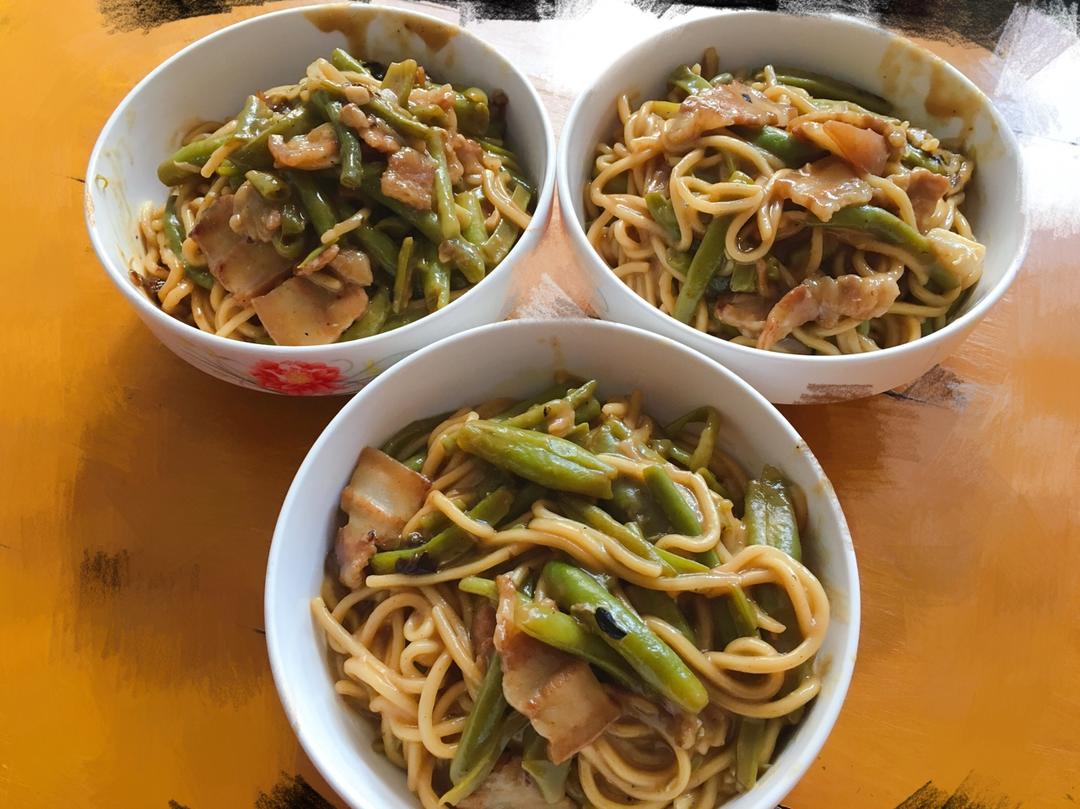 豆角焖面