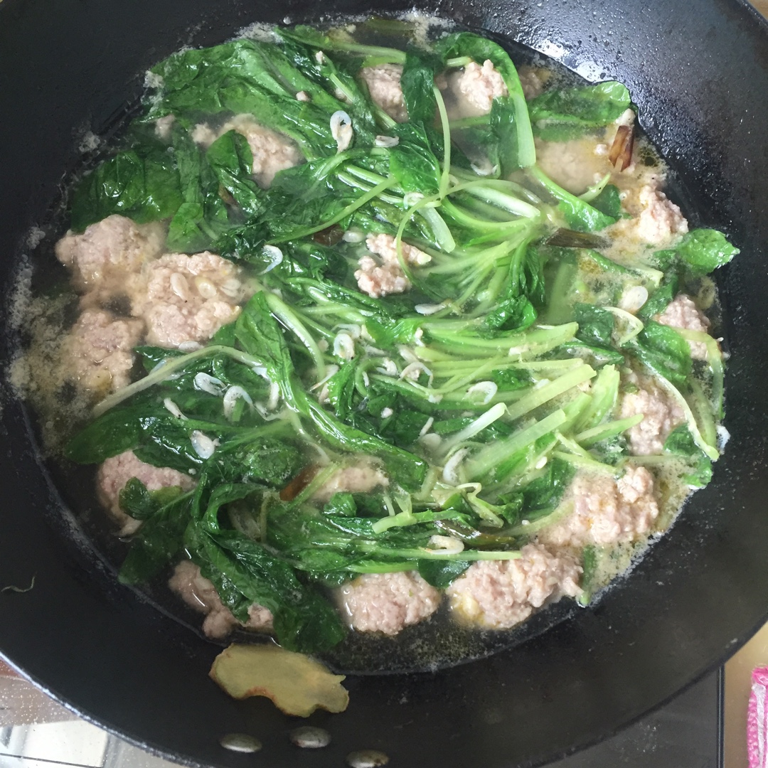 小白菜丸子汤