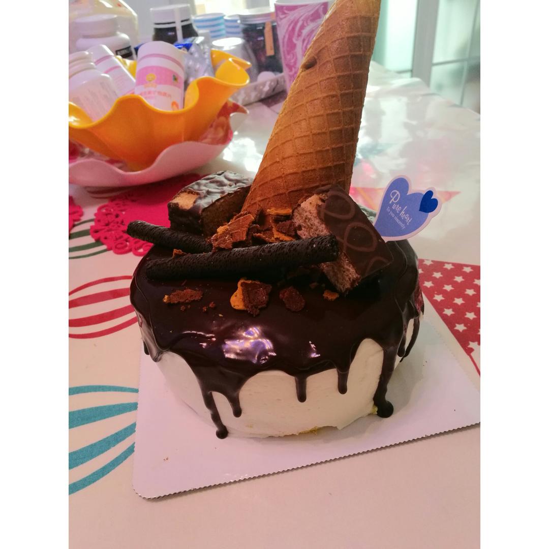 超简易可行的巧克力淋面（完全依靠个人经验）