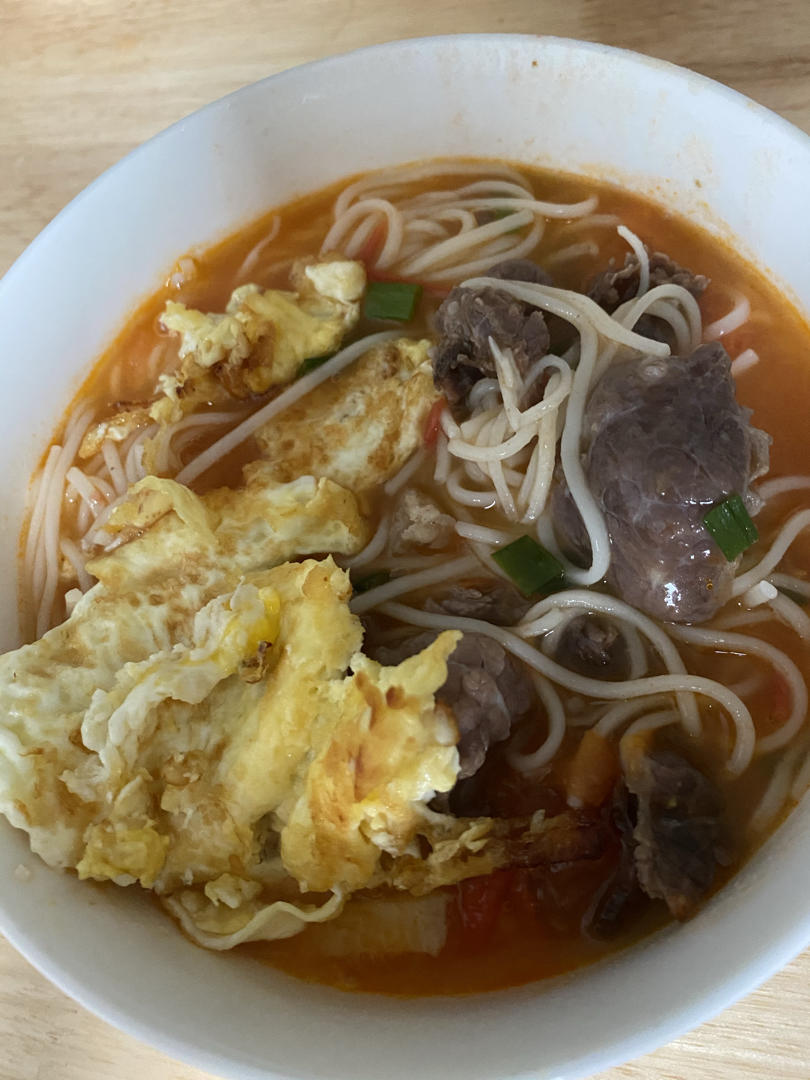 番茄牛肉面