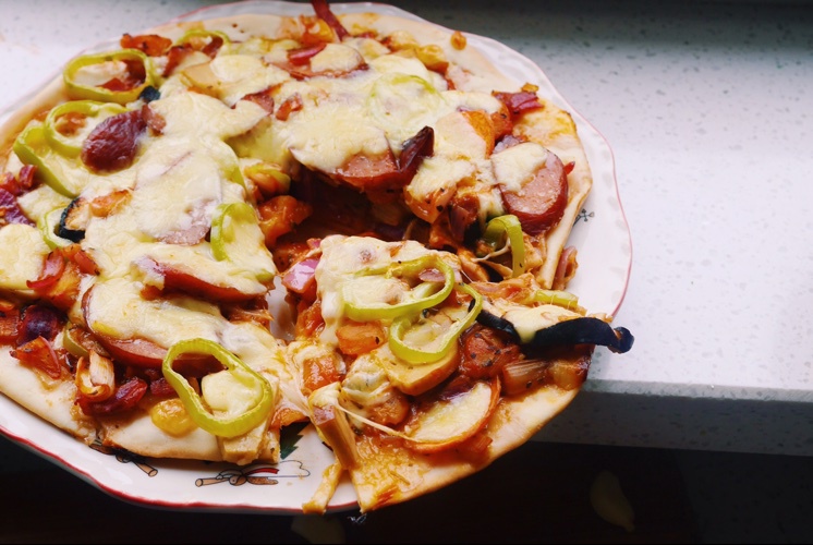 薄底Pizza，亲爱的