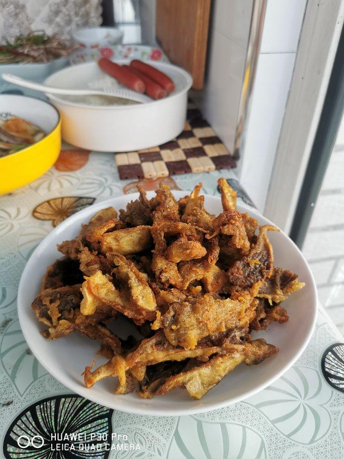 干炸蘑菇的做法，大人小孩都喜欢