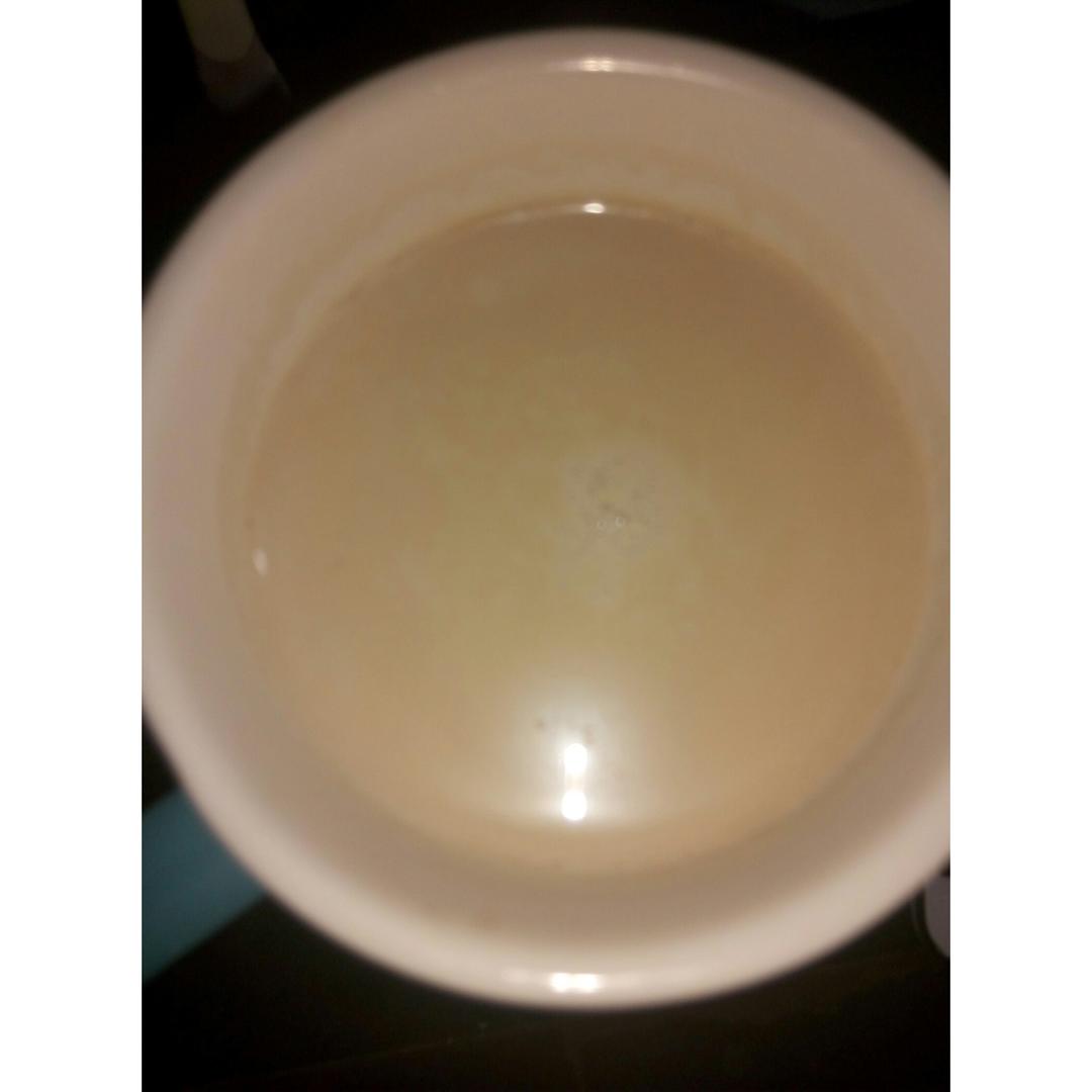 浓浓的锅煮奶茶