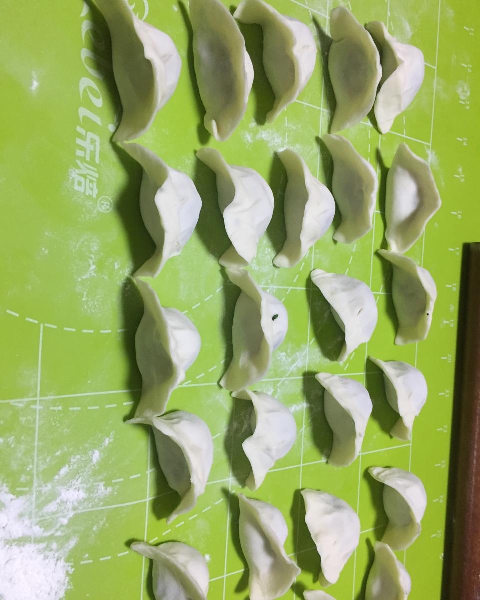 芹菜肉馅饺子（附下法及保存）