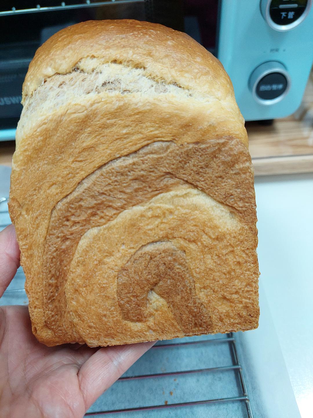 双色吐司