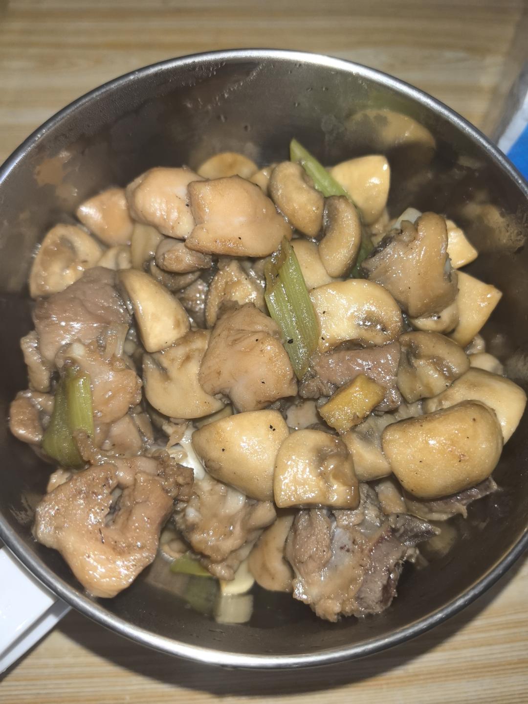 绝了～口蘑鸡腿真的好吃，简单快手