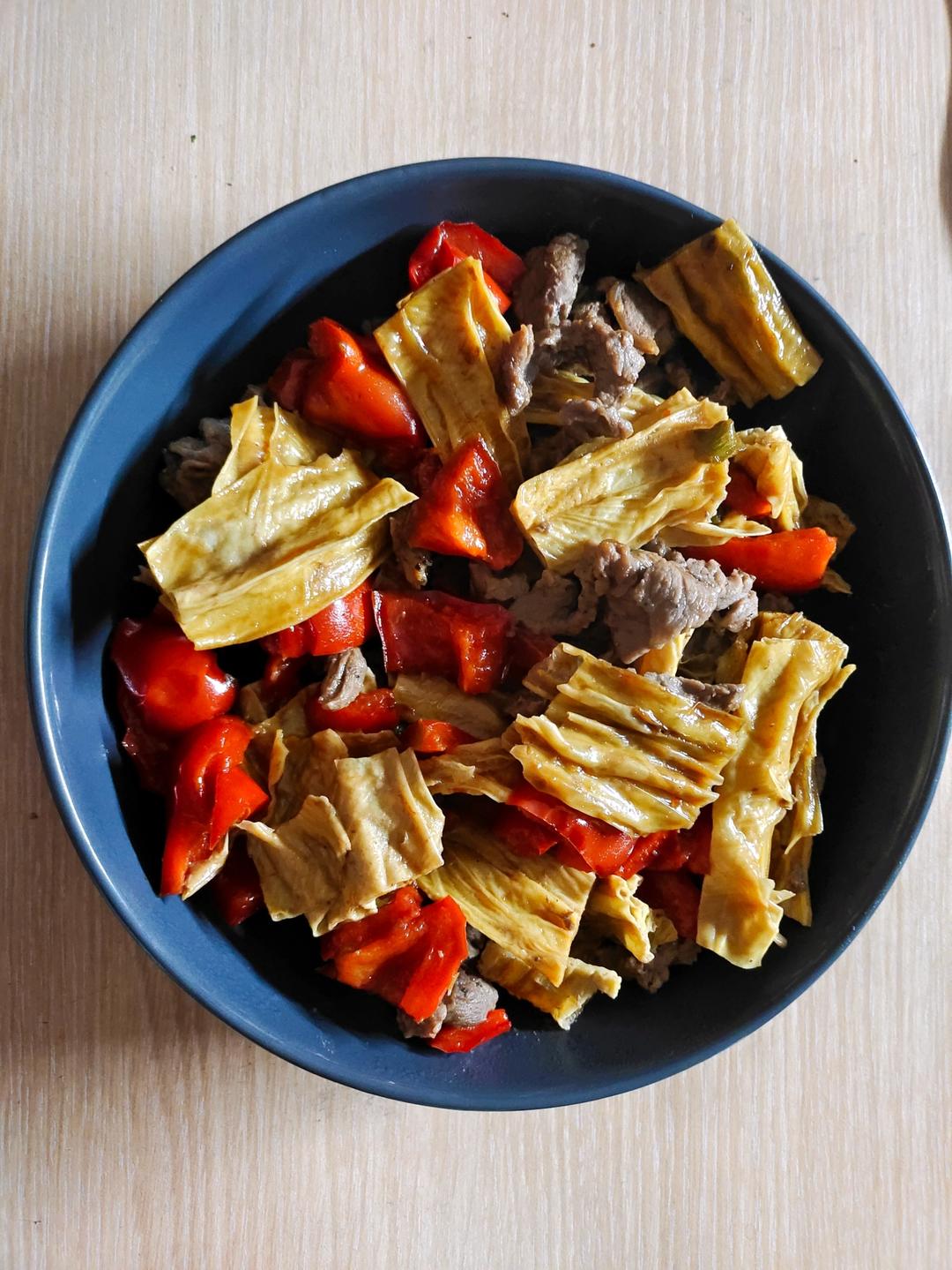 强强联手的腐竹焖牛肉