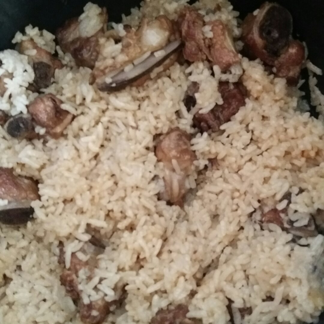 排骨焖饭