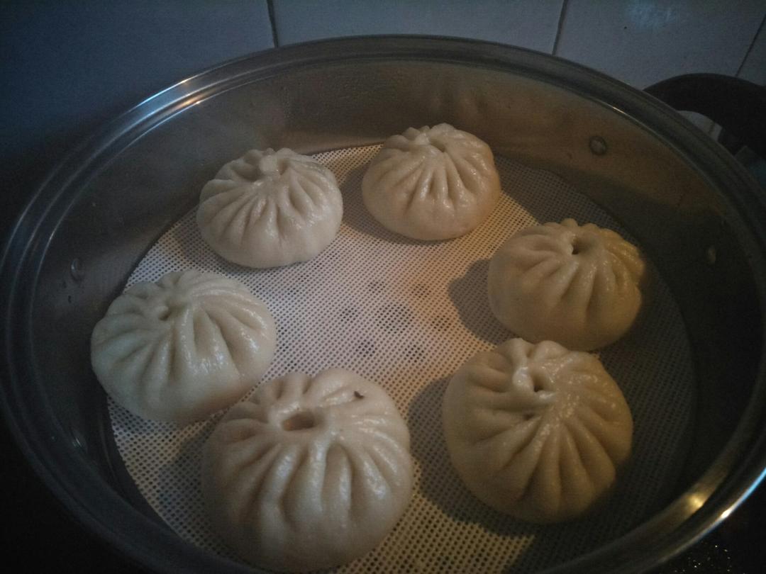 梅干菜肉包