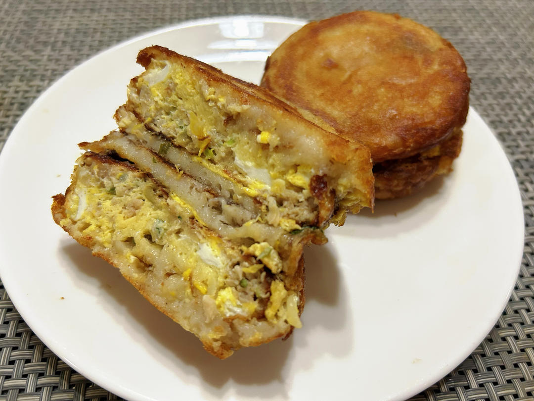 早餐霸王~沉甸甸鸡蛋汉堡