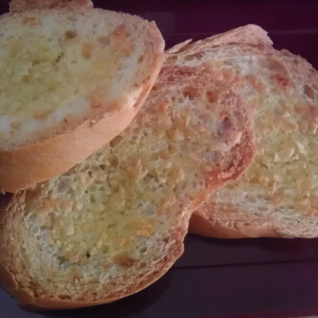 蒜蓉面包