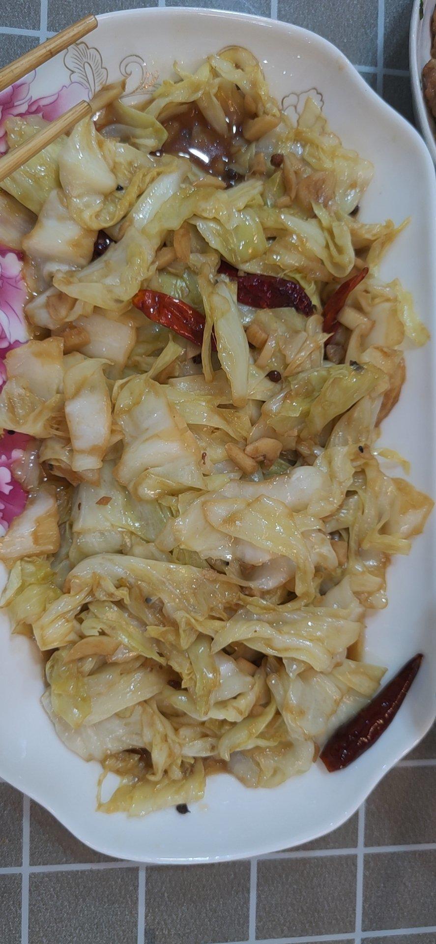 酸爽开胃的手撕包菜