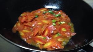 红萝卜炒肉丝的做法 步骤5