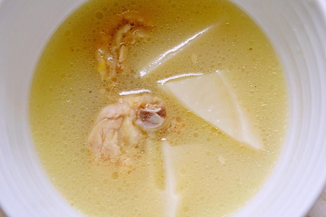 竹笋鸡汤