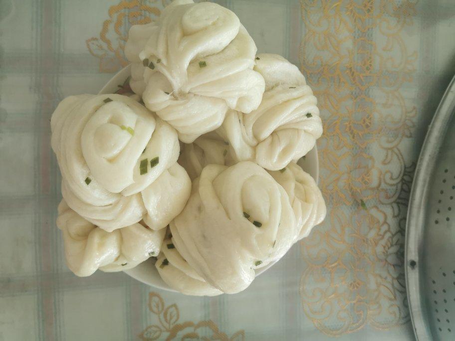 葱油花卷 Steamed Roll