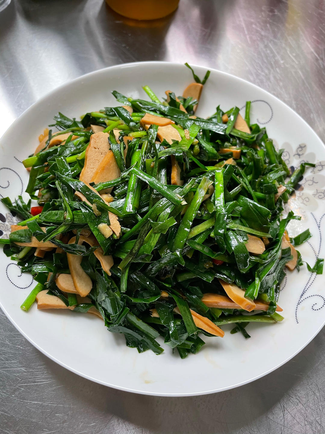 厨师长教你：“韭菜炒香干”的做法，开胃下饭，家常快手菜