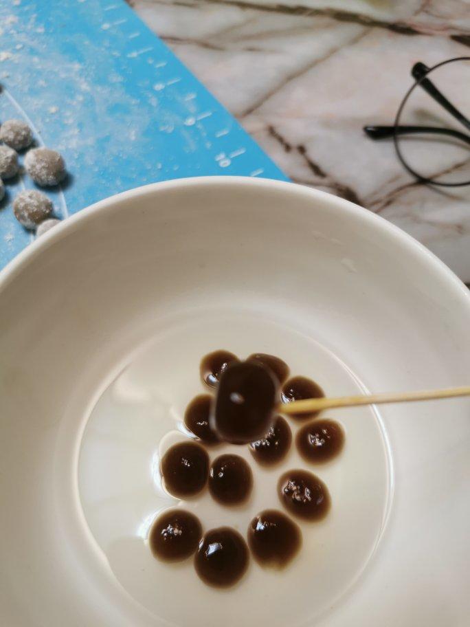 奶茶里的珍珠（超详细的做法）