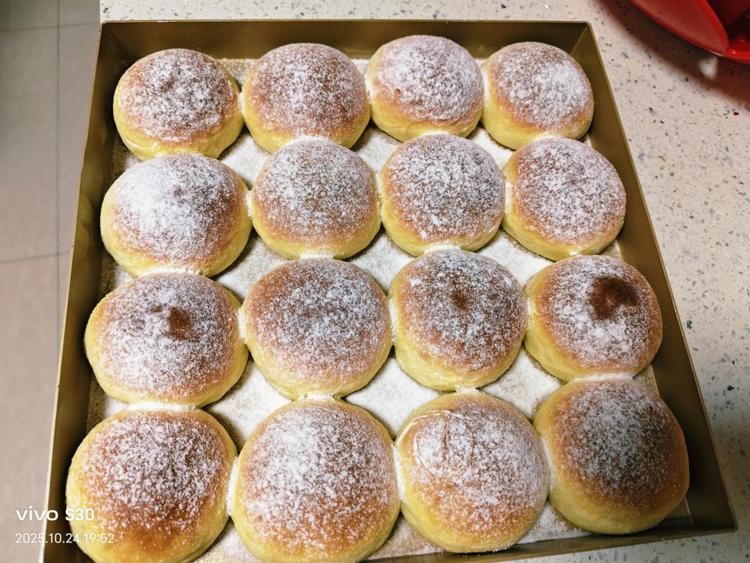 消耗淡奶油---超级柔软奶油小面包