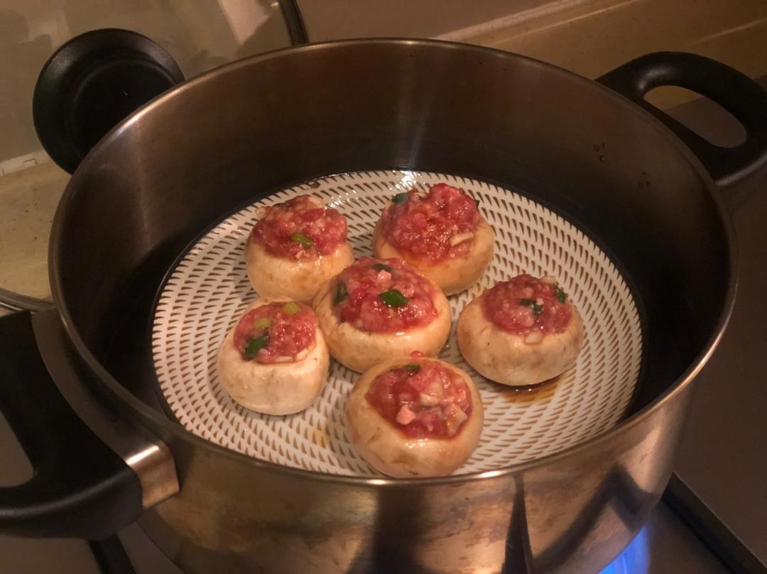 肉酿蘑菇