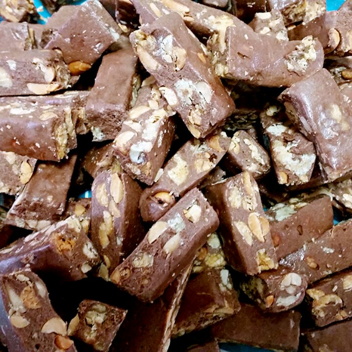 无敌好吃的巧克力牛扎糖～核桃腰果味糖浆版