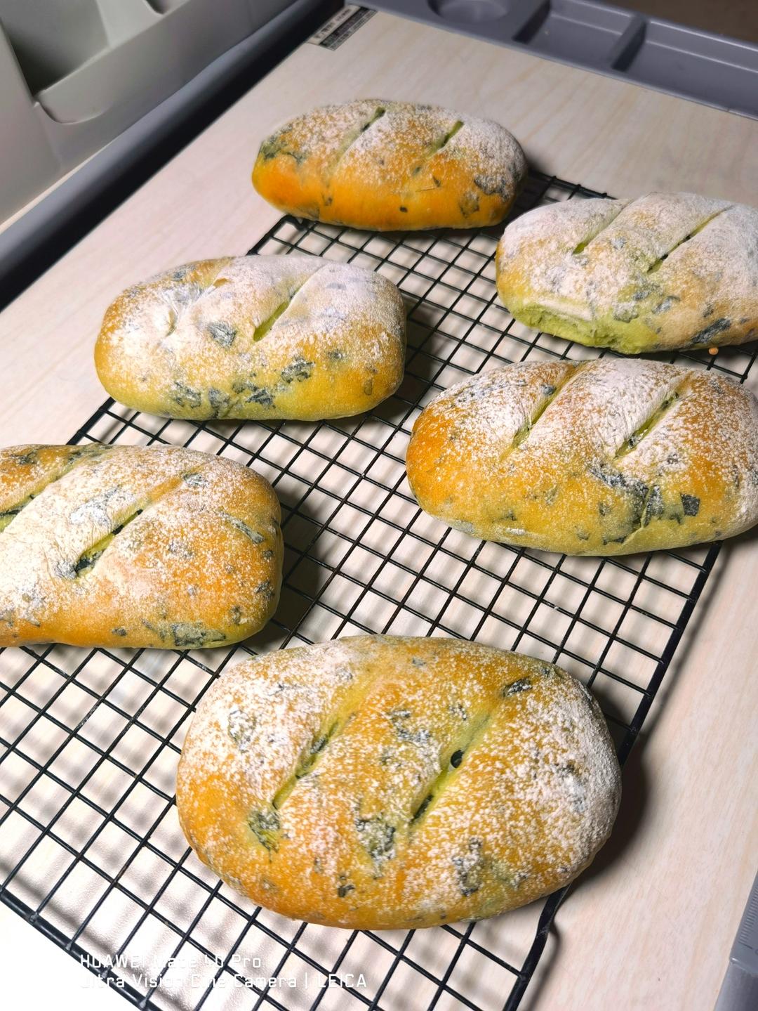 菠菜芝士咸面包