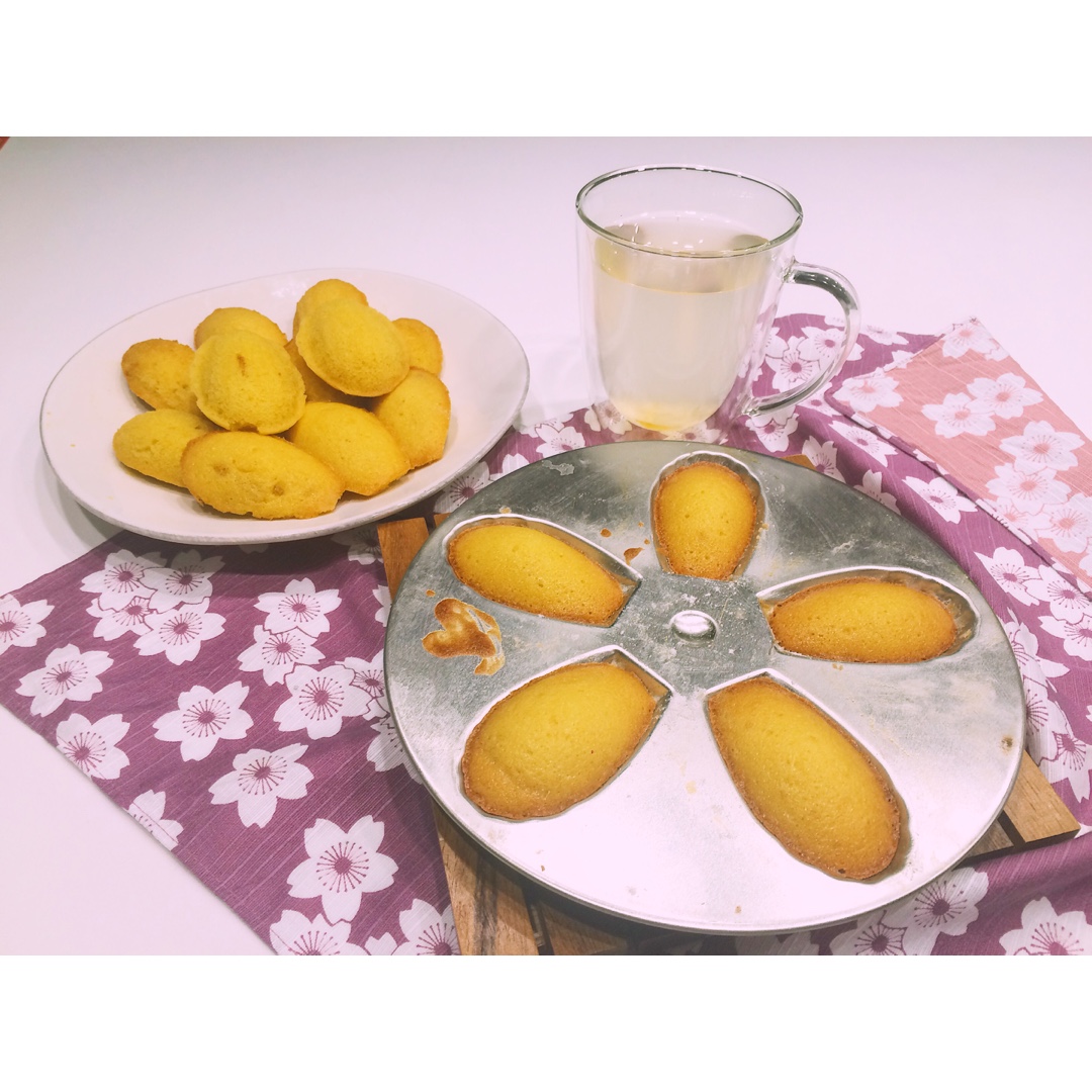 【夏日无负担系列】 蜂蜜柚子茶轻玛德琳