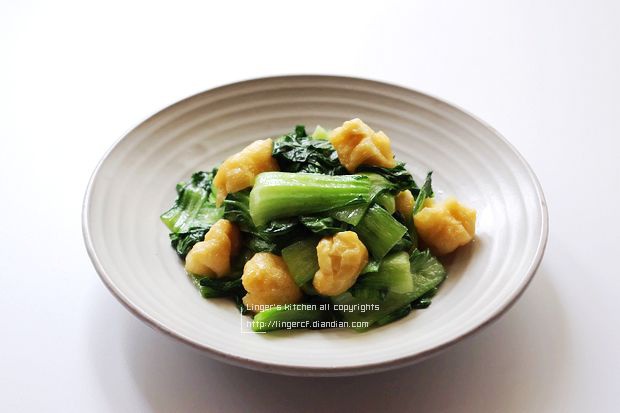 呤儿做的油豆腐炒青菜