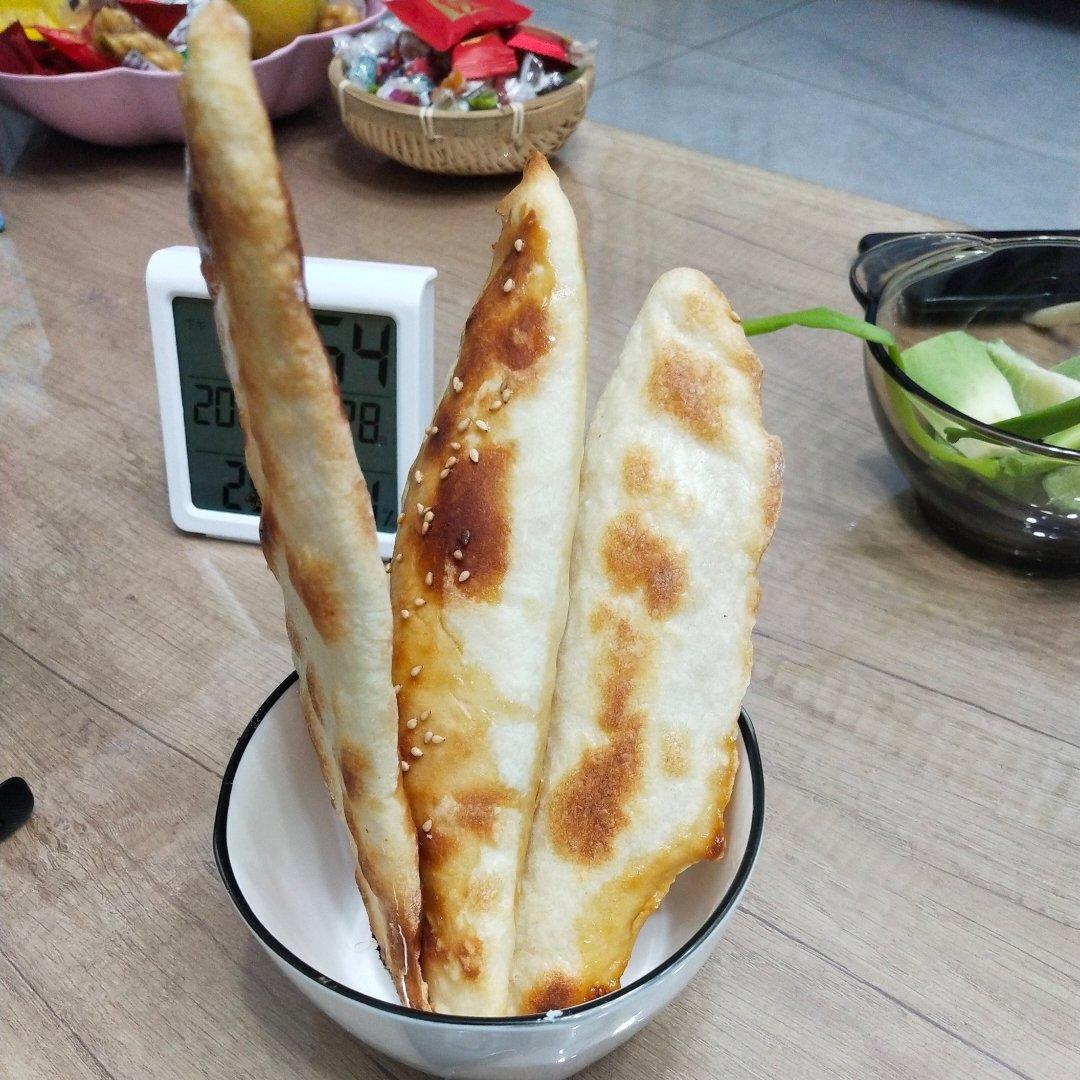 不用发面，简单易做，酥脆可口的空心糖烧饼