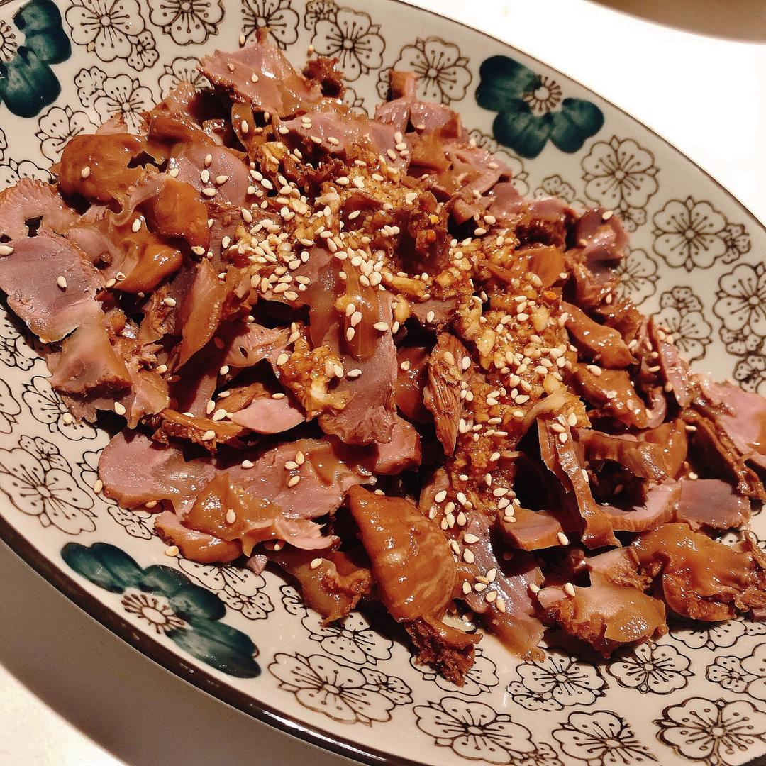 七七七七呀做的超简单卤鸡胗