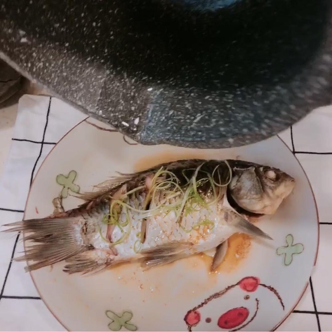 蒸鲈鱼