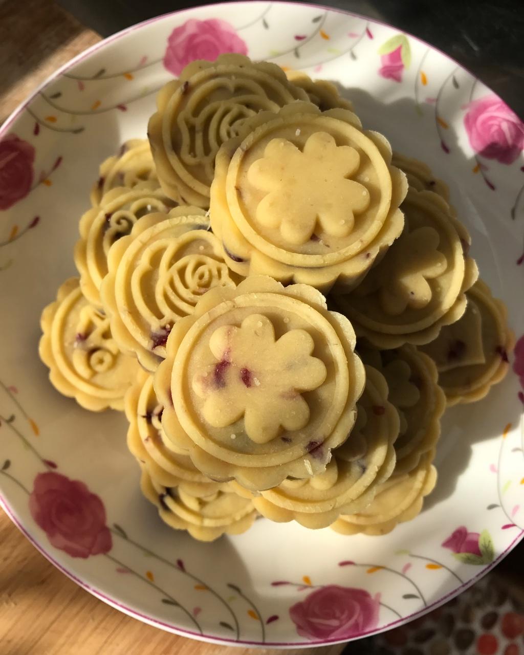 懒汉免炒绿豆沙(绿豆糕)