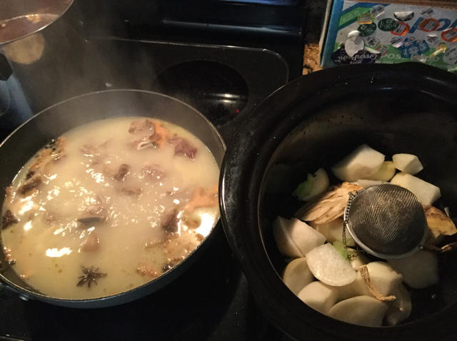 羊肉汤（汤鲜味美不膻气）