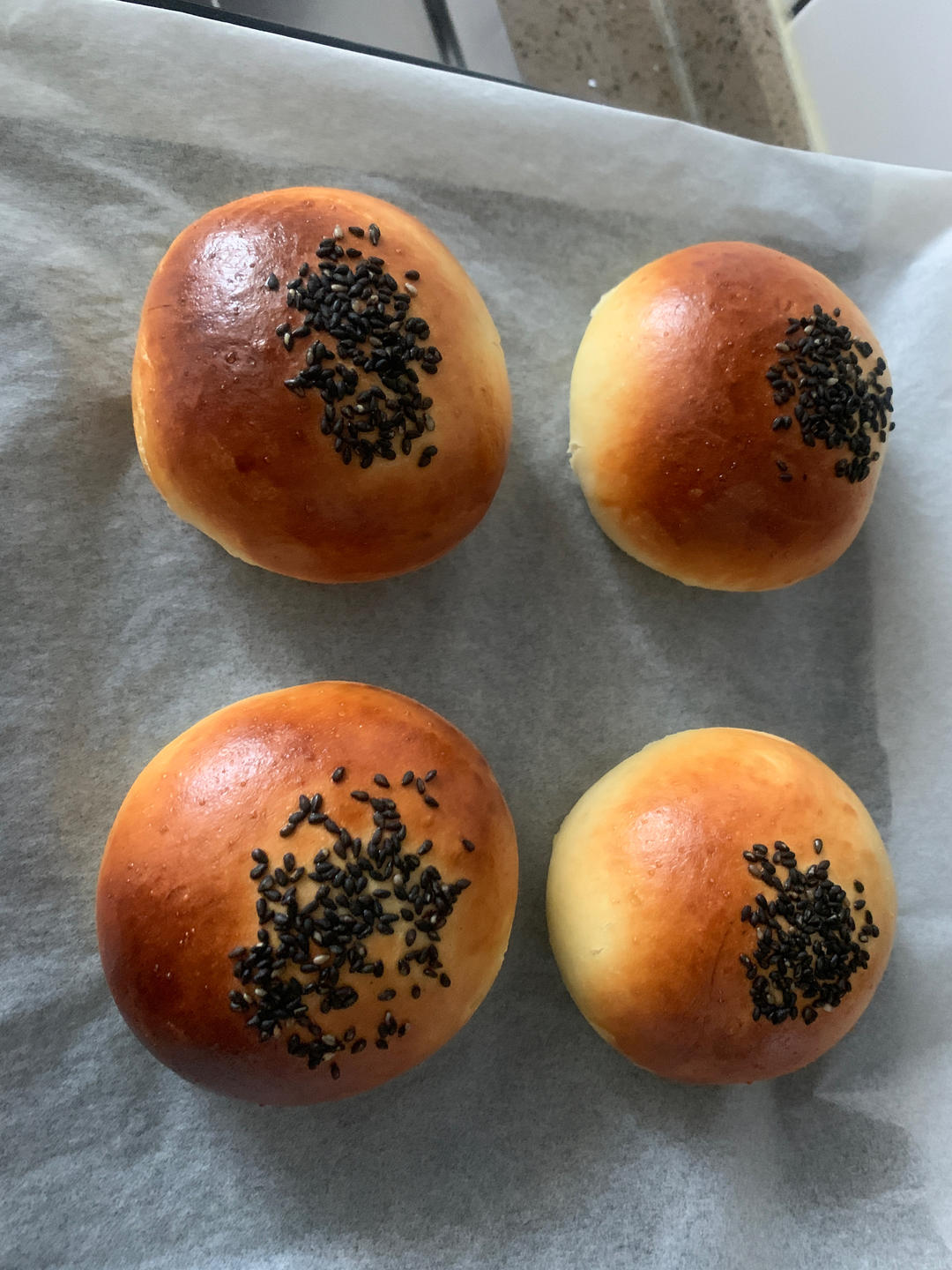 手揉面包详细贴:红豆面包