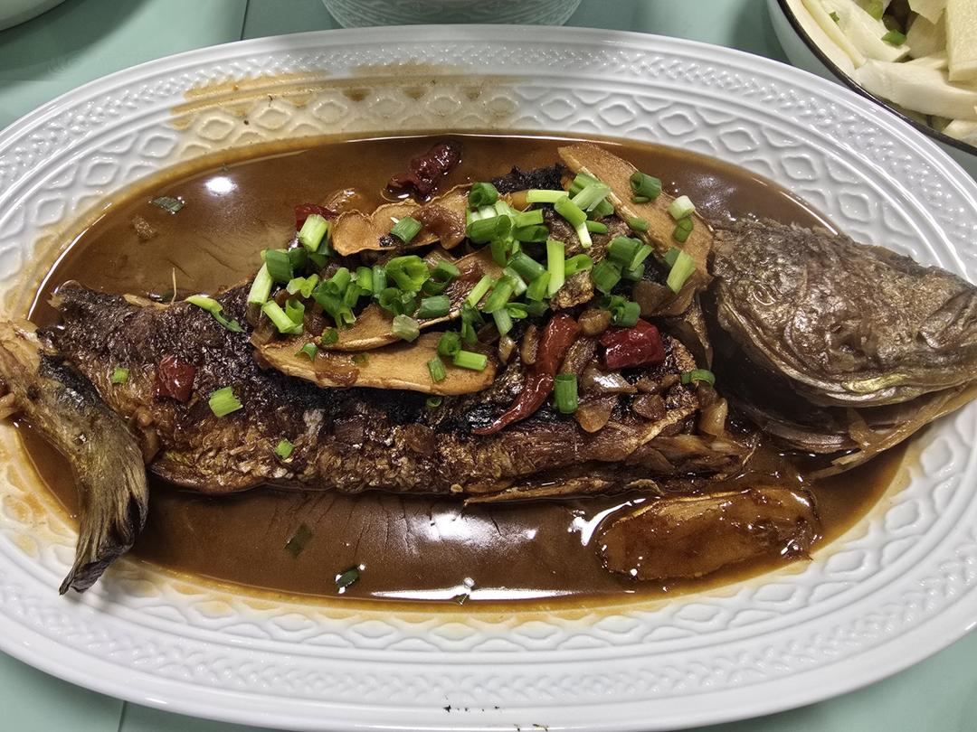 酱烧大黄鱼