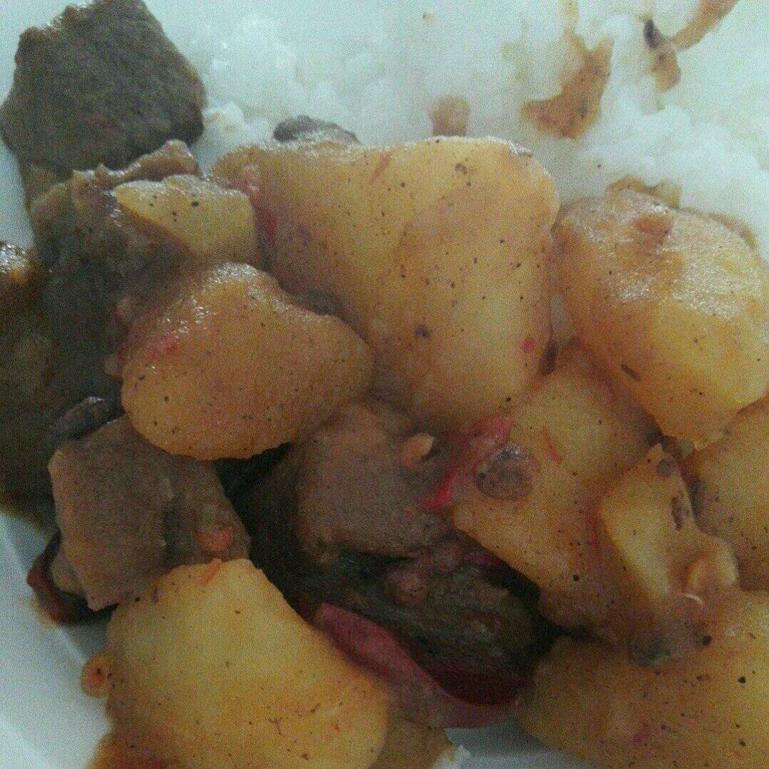 土豆炖牛肉
